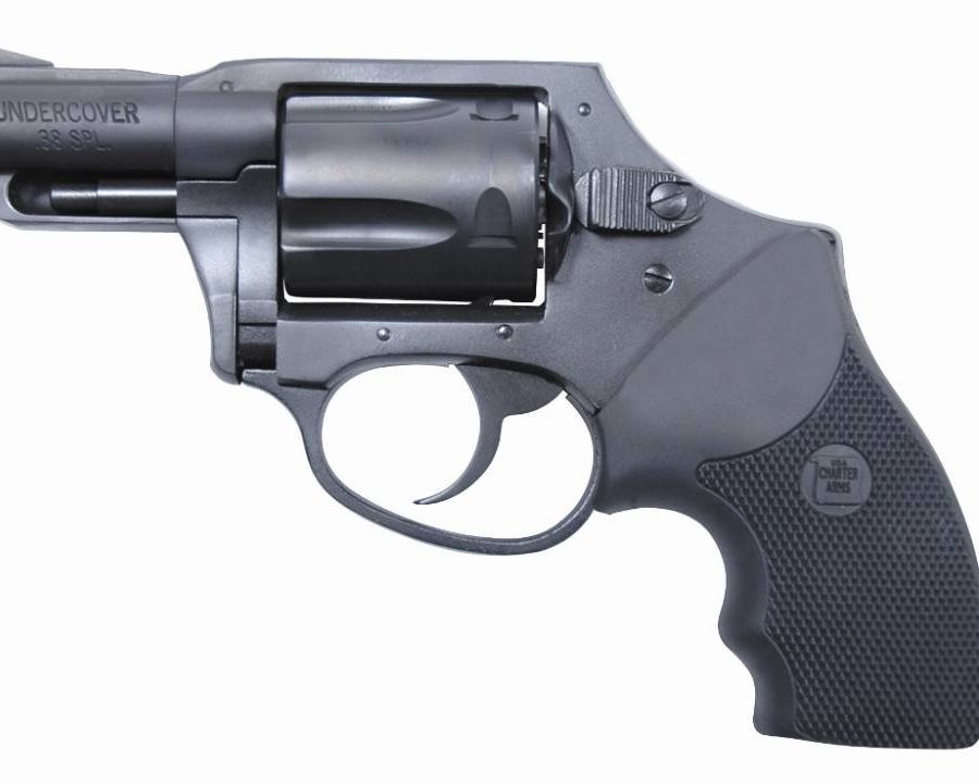 UNDERCOVER COMPACT 38SPC BL 2" COMPACT GRIPS / DAO / 5-SHOT