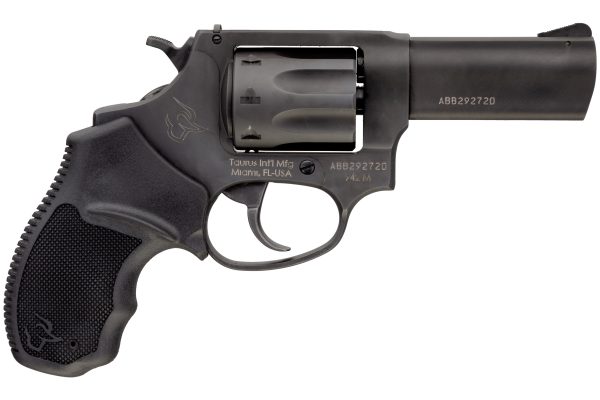 942 ULT LT 22MAG BK/BK 3" 8RD 2-942M031UL